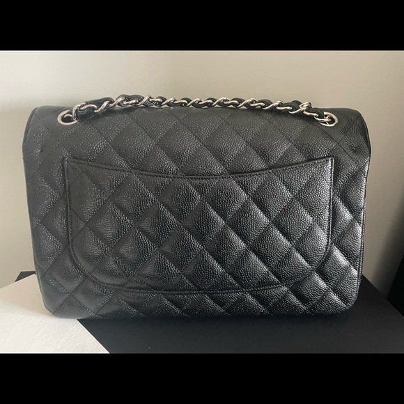 ✨Chanel Classic Caviar Jumbo Double Flap✨ - Picture 4 of 13